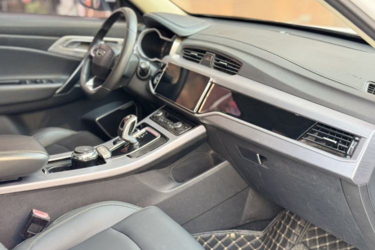 Used Geely Auto Emgrand X7 Sport 2021 Million Edition 1.8TD DCT Two-Wheel Drive Comfort Model
