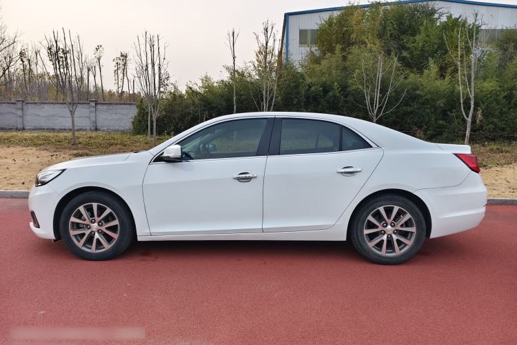 Used Chevrolet Malibu 2016 2.0L Automatic Luxury Edition
