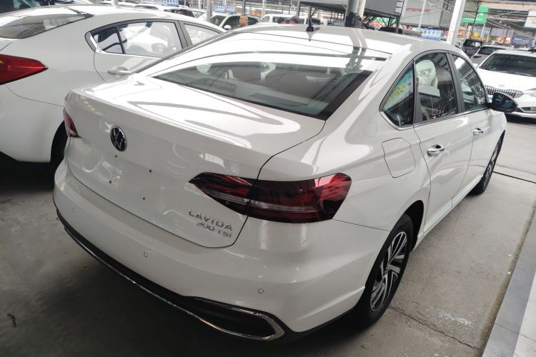 Used Volkswagen Lavida 2023 300TSI DSG Full-Comfort Edition
