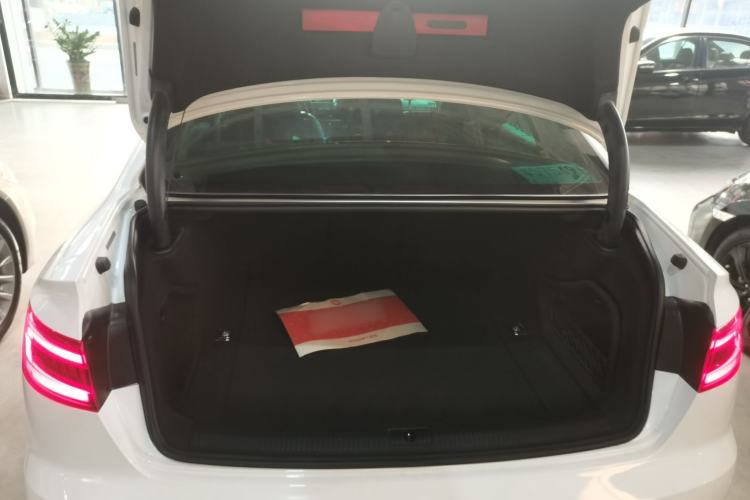 Used Audi A4L 2018 30th Anniversary Edition 40 TFSI Trendy Model