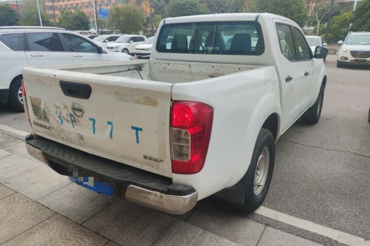 Used Nissan Navara 2017 2.5L Manual Two-Wheel Drive Standard Edition QR25