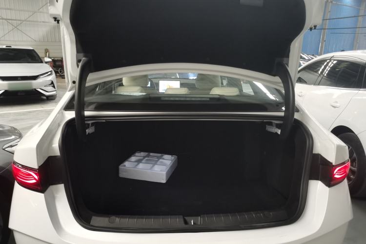 Used BYD Qin PLUS 2025 EV Smart Drive Edition 420KM Leading Model