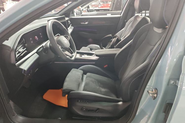 Used Volkswagen Passat 2025 Pro 380TSI Starry Dragon Luxury Edition
