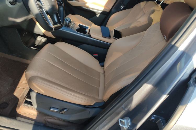 Used BYD Song L DM-i 2024 112 km Leading Edition
