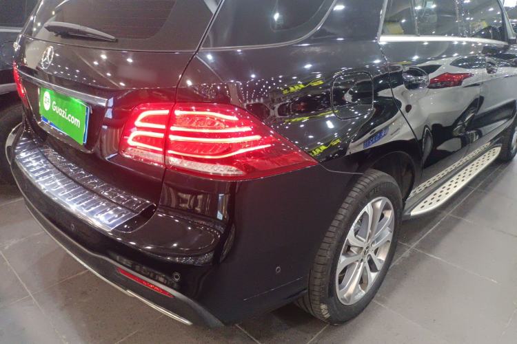 Used Mercedes-Benz GLE 2018 GLE 320 4MATIC Dynamic Edition Collector's Edition
