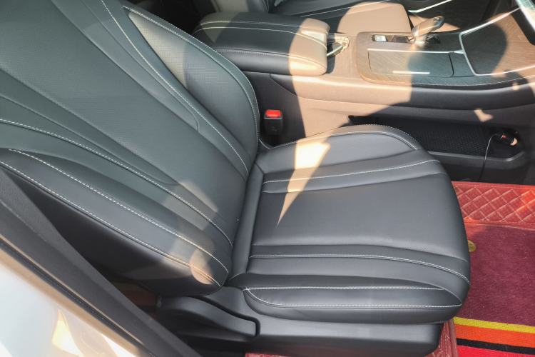 Used Venucia V 2021 260T Idol Edition