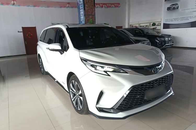 Used Toyota Granvia 2022 2.5L Hybrid Flagship Edition
