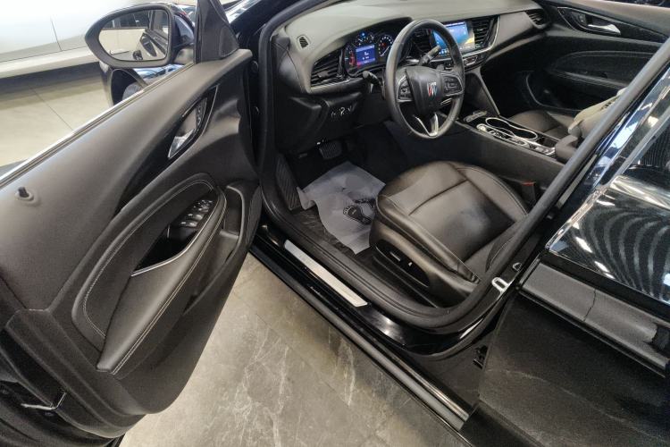 Used Buick Regal 2024 25T Deluxe Edition
