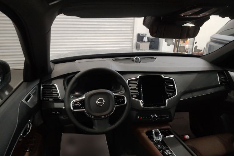 Used Volvo XC90 New Energy 2025 T8 Luxury Prestige 7-Seater