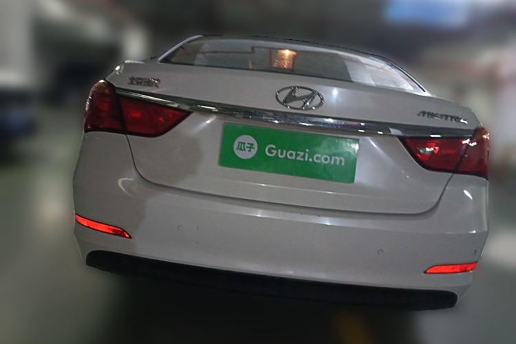 Used Hyundai Mistra 2014 1.8L Automatic Smart GLS
