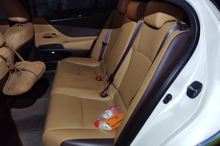 Used Lexus ES 2020 200 Excellence Edition