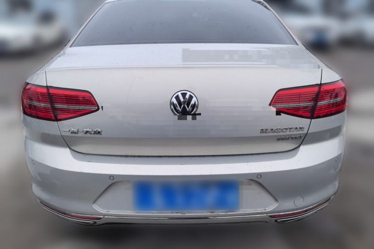 Used Volkswagen Magotan 2017 330TSI DSG Luxury Model