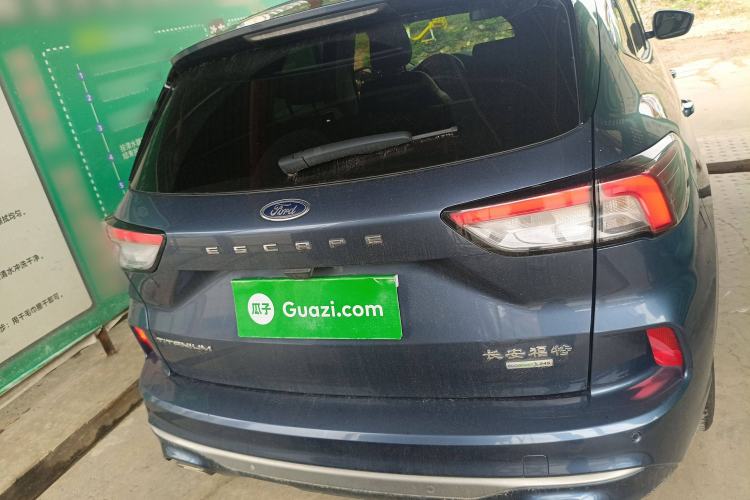 Used Ford Escape 2020 EcoBoost 245 Four-Wheel Drive Luxury Edition
