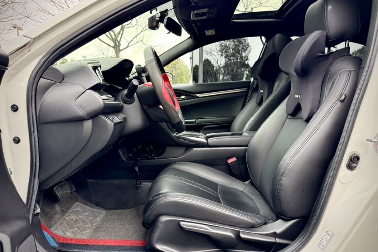 Used Honda Civic 2021 HATCHBACK 220TURBO CVT New Trendsetter