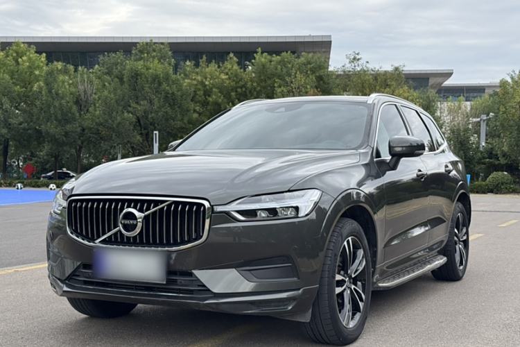 Used Volvo XC60 2019 T5 4x4 Smart Edition China V Standard
