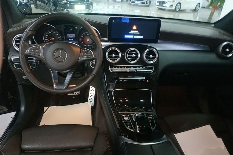 Used Mercedes-Benz GLC 2016 GLC 260 4MATIC Dynamic Edition