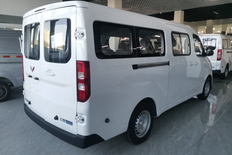 Used Wuling Yangguang 
