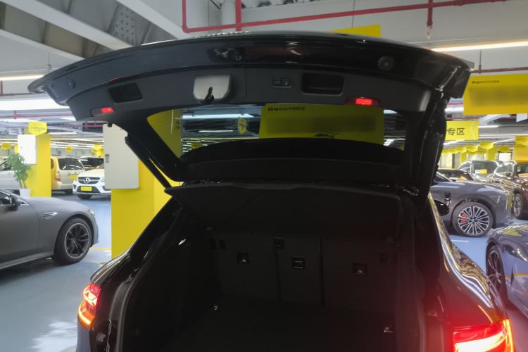 Used Porsche Macan 2023 Macan 2.0T
