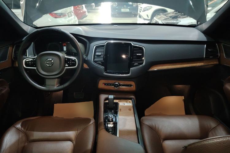 Used Volvo XC90 2021 B6 Zhiyi Luxury Edition 7-Seater
