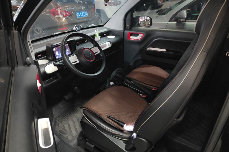 Used Wuling Hongguang MINIEV 2022 GAMEBOY 300km Enthusiast Model with Lithium Iron Phosphate