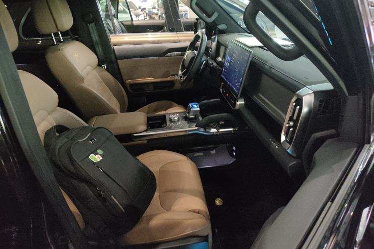 Used Jetour Traveler 2023 2.0T All-Wheel Drive Conquer PRO
