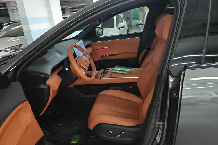 Used  S07 2024 215Max Qiankun Intelligent Driving ADS SE Range-Extended Version
