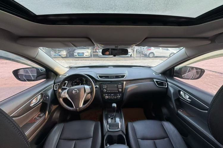 Used Nissan X-Trail 2014 2.5L CVT Leading Edition 4WD