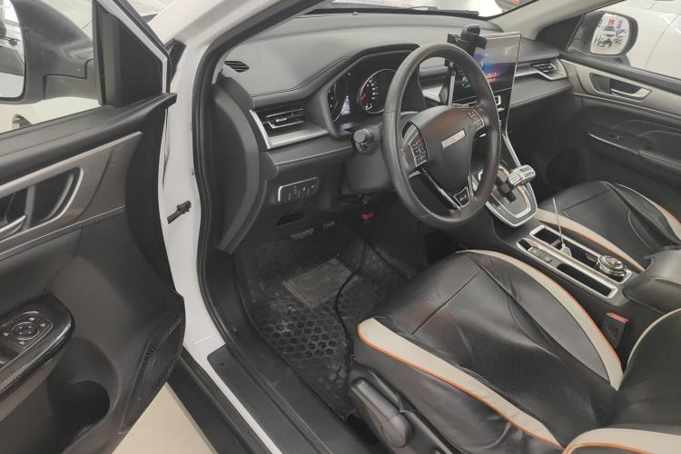 Used Haval M6 2023 PLUS 1.5T DCT Elite Smart Connectivity Model
