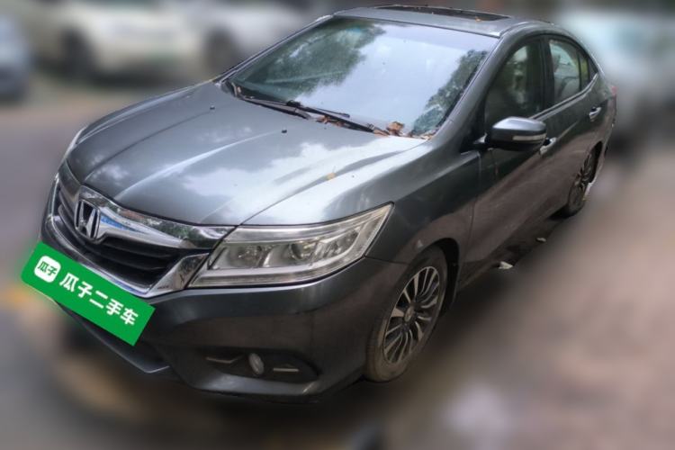 Used Honda Crider 2013 1.8L automatic luxury edition
