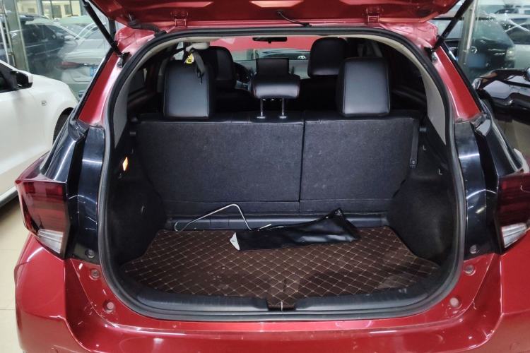 Used Toyota YARiS L 2022 X-Trail 1.5L CVT Luxury PLUS Edition
