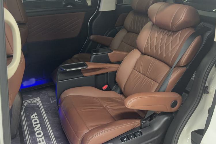 Used Honda Elysion 2019 2.0L Hybrid Supreme Edition