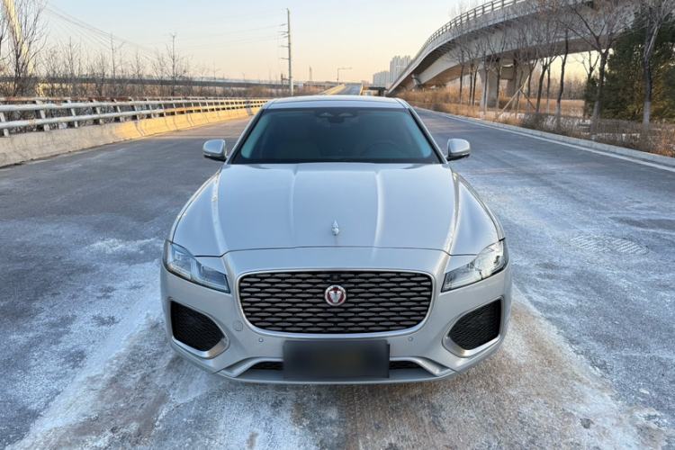 Used Jaguar XFL 2024 2.0T P250 Two-Wheel Drive Prestige Luxury Edition
