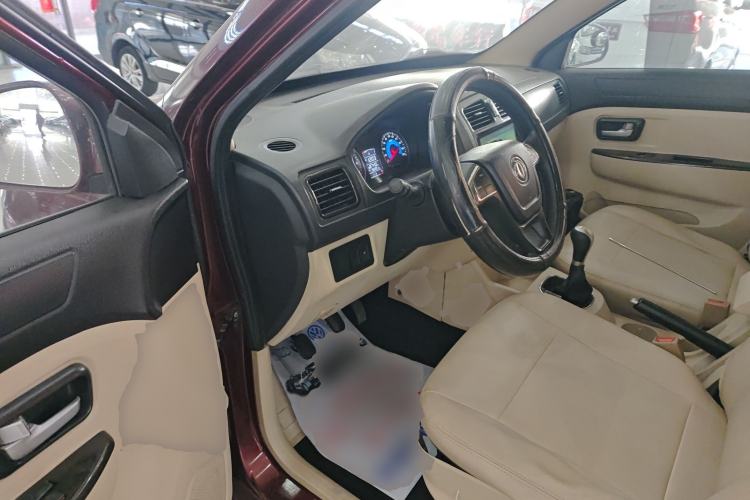 Used Dongfeng Fengon 370 2016 1.5L Manual Standard Edition SFG15-05 7 Seats