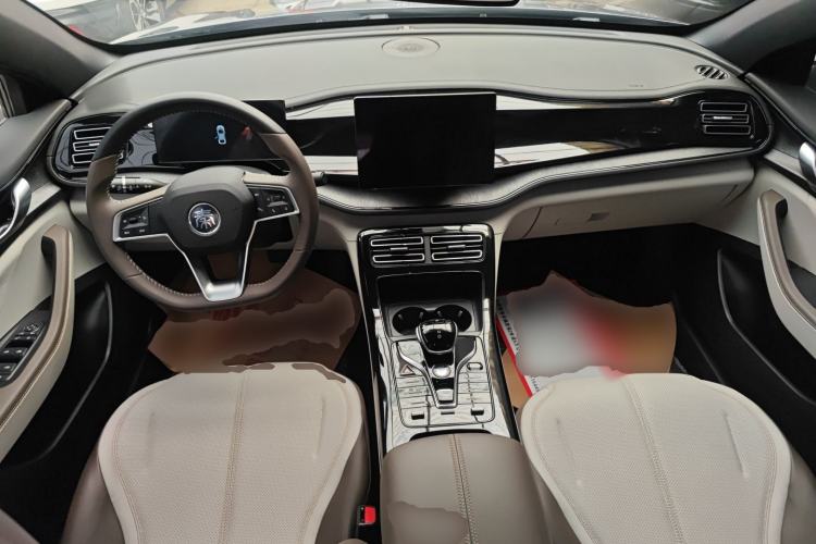 Used BYD Qin PLUS 2024 HONOR Edition DM-i 55KM Leading Model
