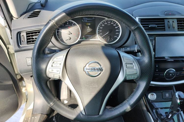 Used Nissan Tiida 2016 1.6L CVT ZhiZun Edition