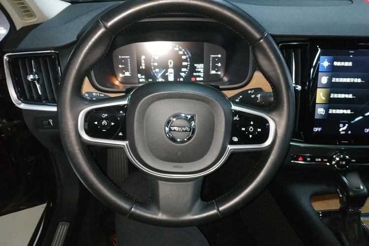 Used Volvo S90 2018 T4 Zhiyi Edition