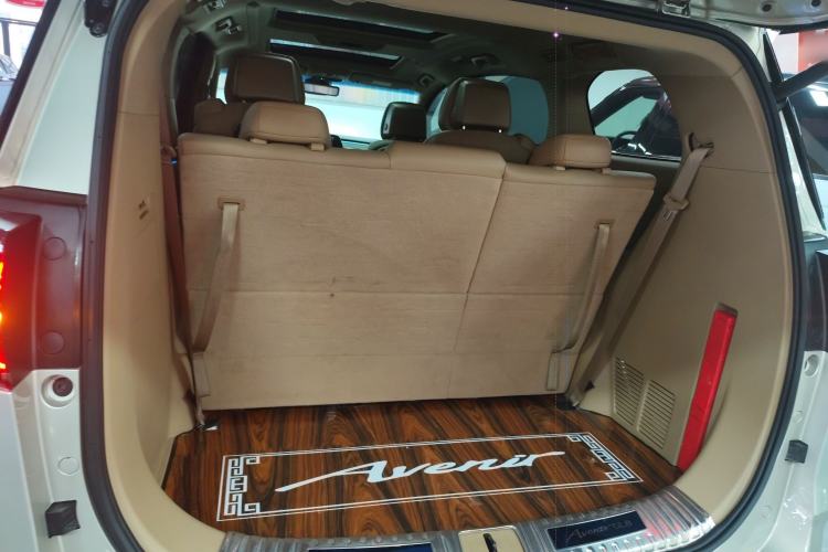 Used Buick GL8 2021 ES Landtrek 653T Luxury Model
