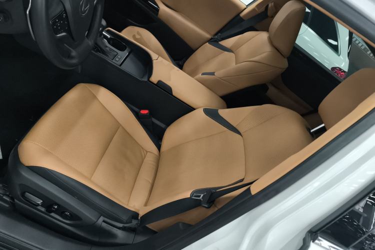 Used Lexus ES 2023 200 Excellence Edition