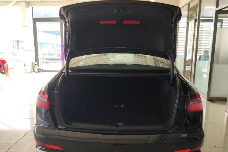 Used Audi A6L 2025 Restyled 45 TFSI quattro Prestige Dynamic Edition