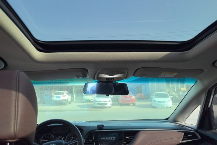 Used Buick GL6 2019 18T 6-Seater Connected Luxury Version China VI Standard
