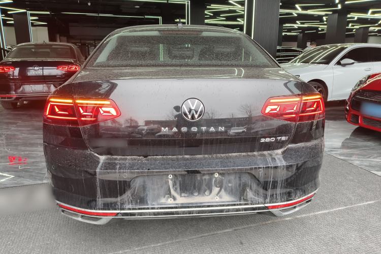 Used Volkswagen Magotan 2025 Zhongxiang Version 280TSI DSG Comfort Edition
