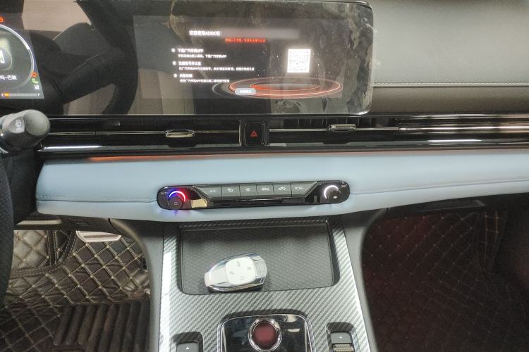 Used GAC Trumpchi EMPOW 2023 Shadow Leopard H Smart Hybrid Edition
