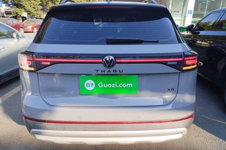 Used Volkswagen Tharu 
