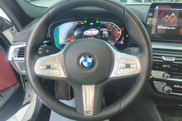 Used BMW 5 Series 2022 Second Facelift 525Li M Sport Package
