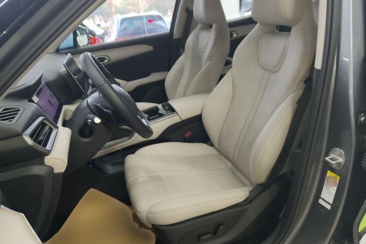 Used BYD Yuan UP 2025 Intelligent Driving Version 401 km Leading Edition
