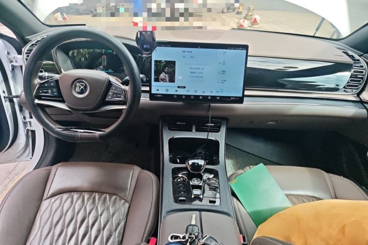 Used BYD Han 2020 EV Four-Wheel Drive High-Performance Flagship Model
