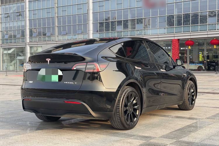 Used Tesla Model Y 2021 Standard Range Rear-Wheel Drive Version
