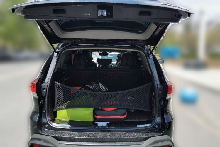 Used Toyota Highlander 2018 2.0T Four-Wheel Drive Luxury Edition 7 Seats China V Emission Standard
