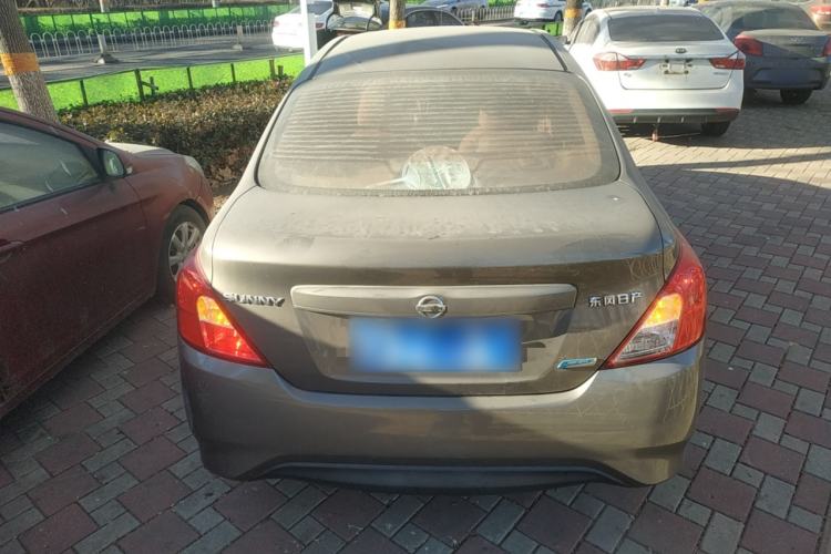 Used Nissan Sunny 2016 1.5XE Manual Leading Edition
