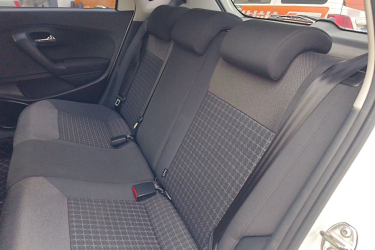 Used Volkswagen Polo 2016 1.6L Automatic Comfort Model
